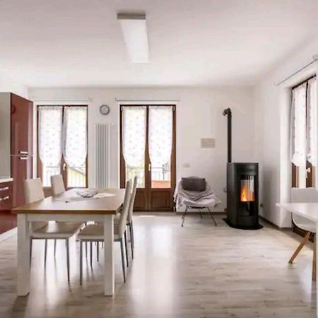 Iris Home Camblione المظهر الخارجي الصورة