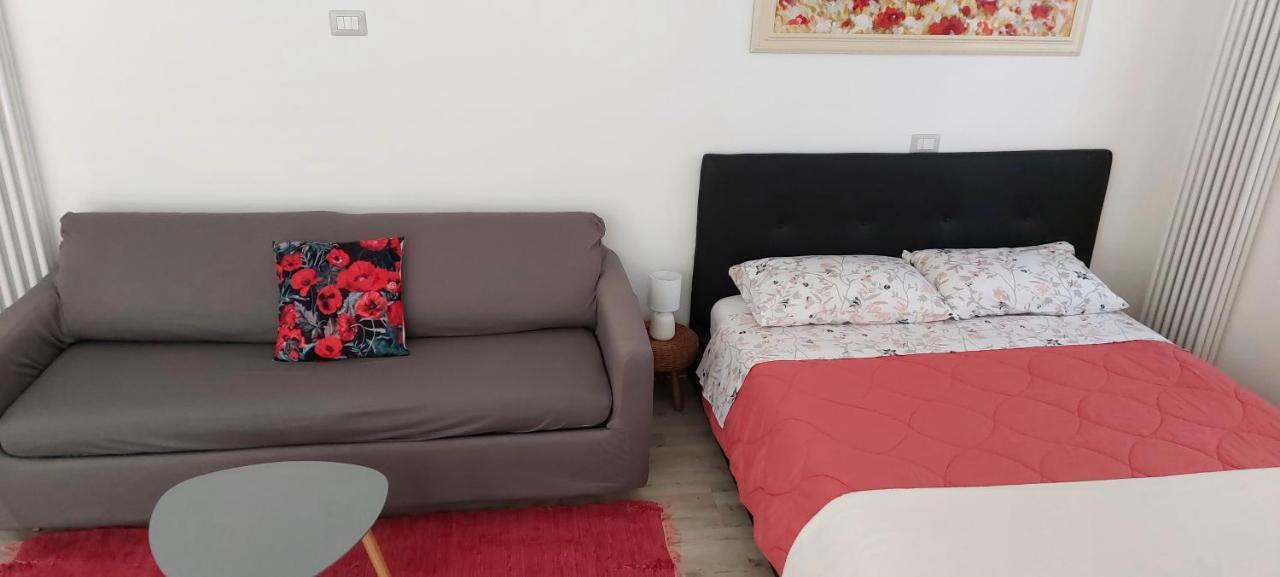 Iris Home Camblione المظهر الخارجي الصورة